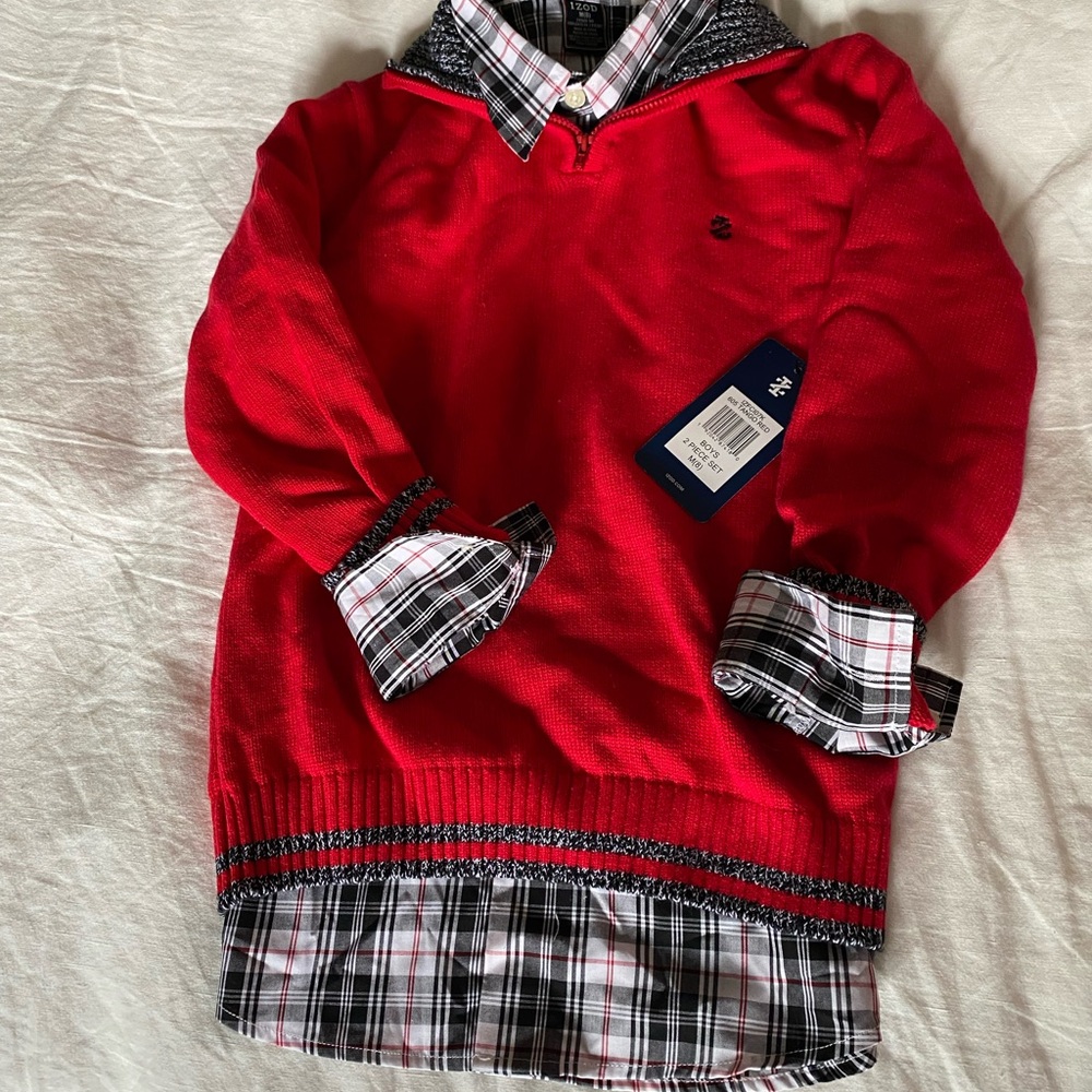 Izod Red Crewneck Sweater with Plaid Accents